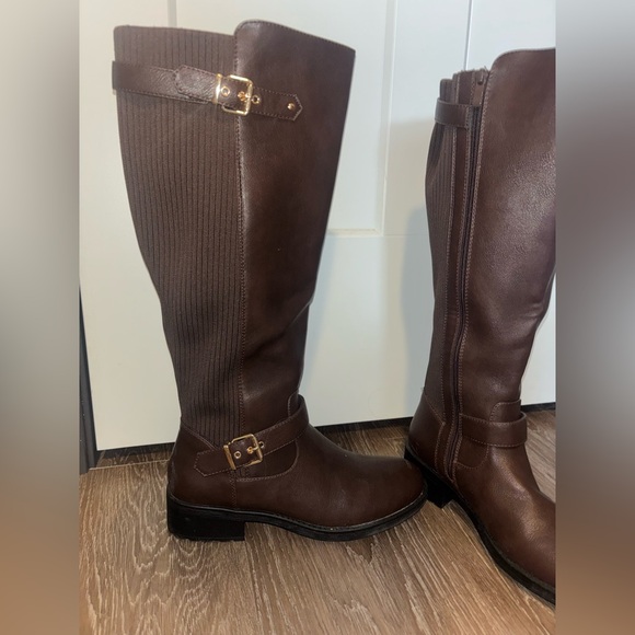 Brown Riding Boots - Picture 2 of 4